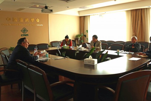 美國廢品午夜福利一区二区三区工業協會到訪中國造紙學會